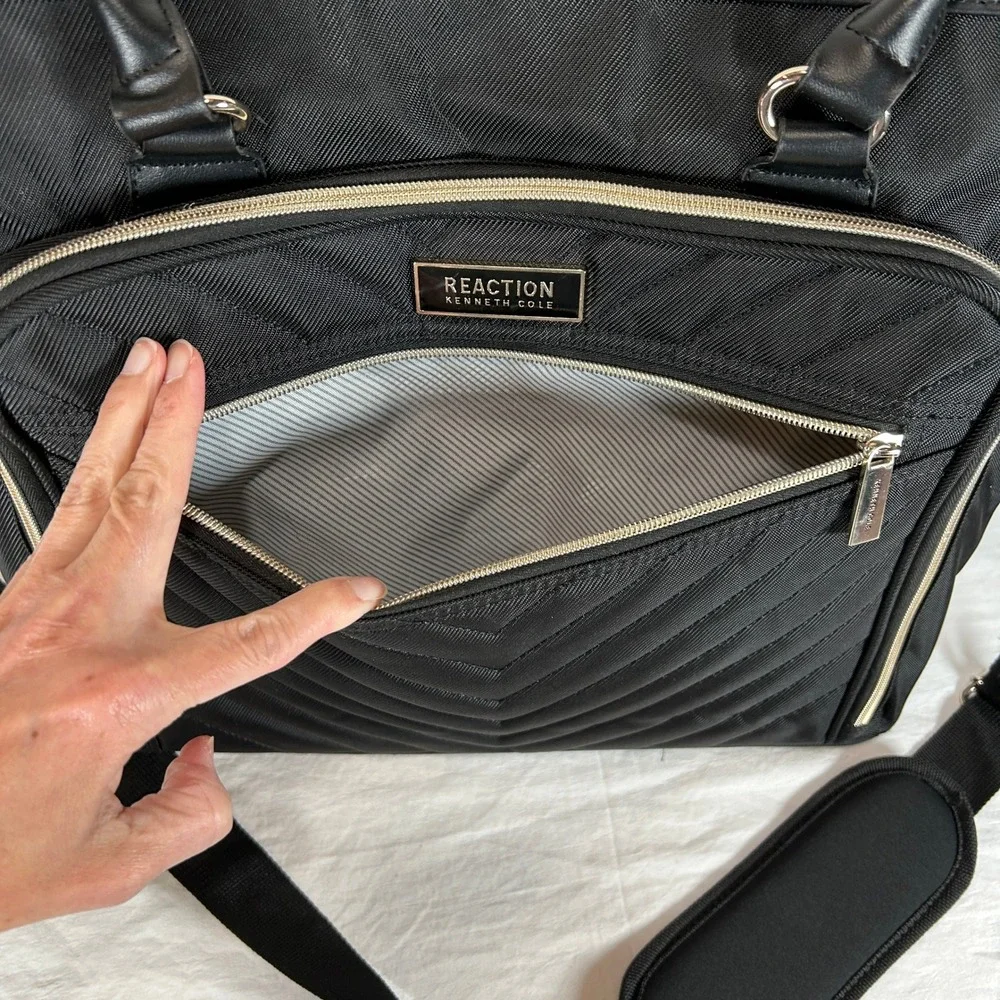 Kenneth Cole Reaction used good